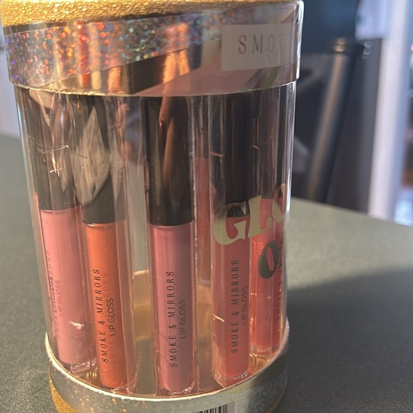 NWT SET OF TWELVE Smoke & Mirrors Gloss On Lip Gloss Set - Picture 5 of 6